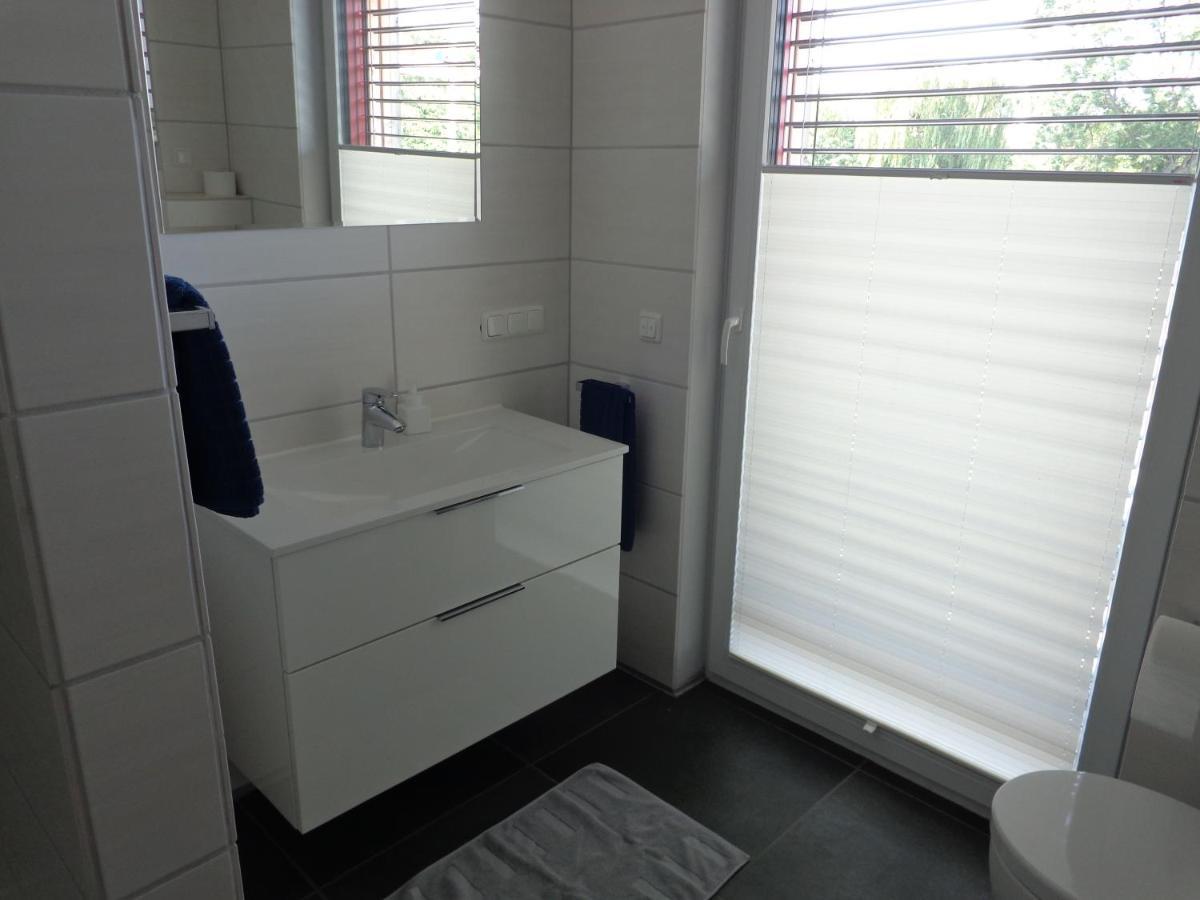 Lagrette Ferienwohnung Am Hainer See Neukieritzsch Extérieur photo